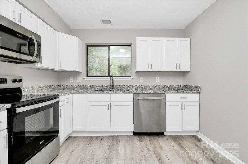 Property image 3 at 3240 Heathstead Place, Charlotte, NC 28210