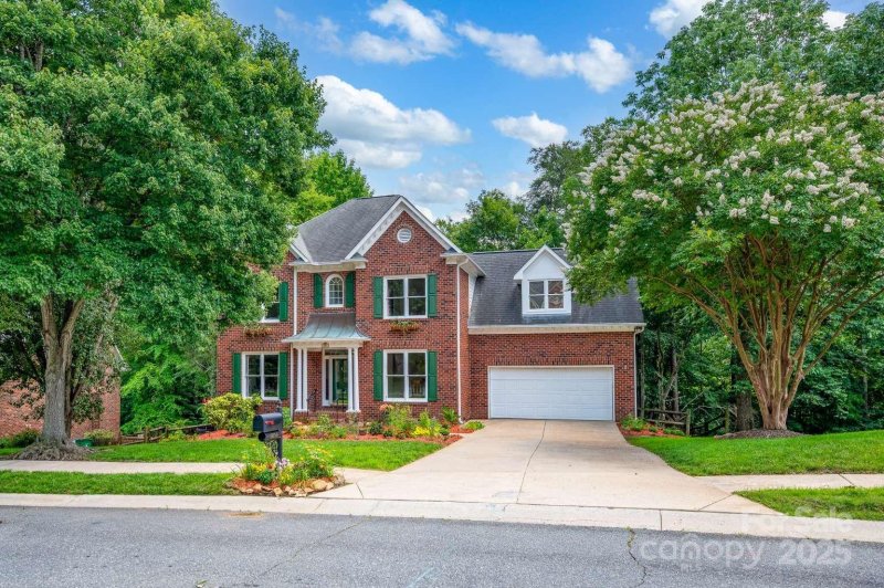 6016 Graburns Ford Drive