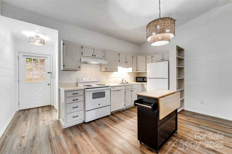 Property image 3 of 45b Mountain View Villas None in Mill Creek, Franklin, NC 28734