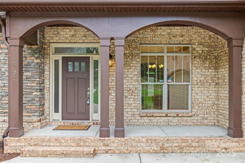 Property image 3 of 1727 Mineral Springs Road in The Landing, Lake Wylie, SC 29710