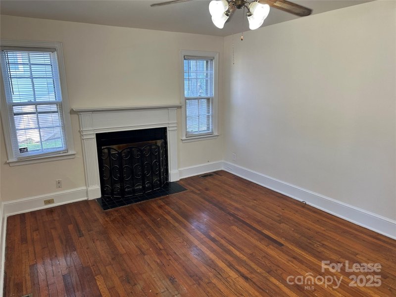 Property image 3 at 617 Ambassador Street, Charlotte, NC 28208