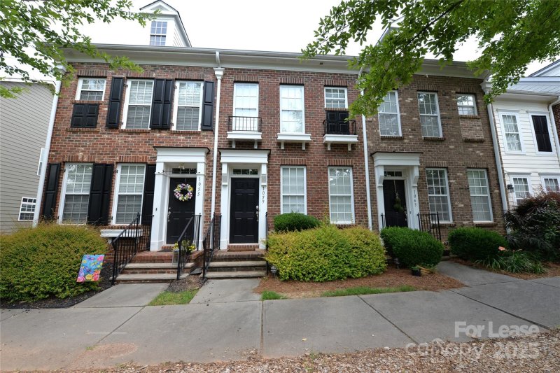 Property image 4 at 1059 Writers Way, Cornelius, NC 28031