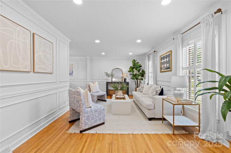 Property image 5 at 1024 Regency Drive, Charlotte, NC 28211