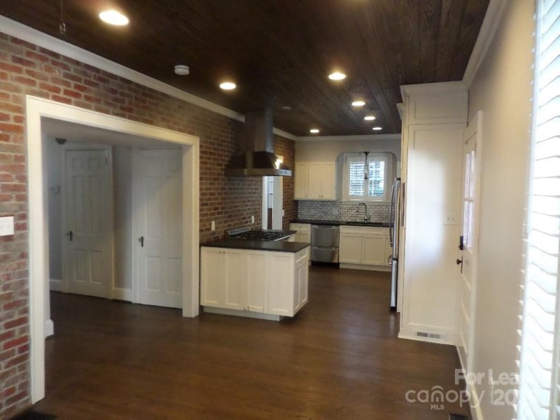 Property image 5 of 1614 Dilworth Road in Dilworth, Charlotte, NC 28203