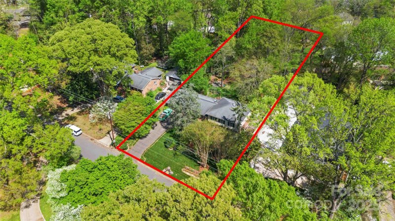 Property image 2 at 6921 Thermal Road, Charlotte, NC 28211