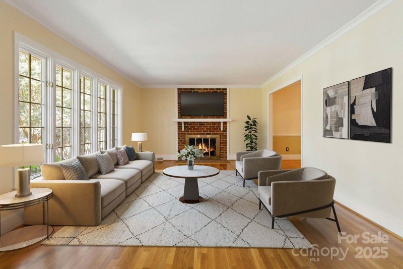 Property image 4 at 6921 Thermal Road, Charlotte, NC 28211