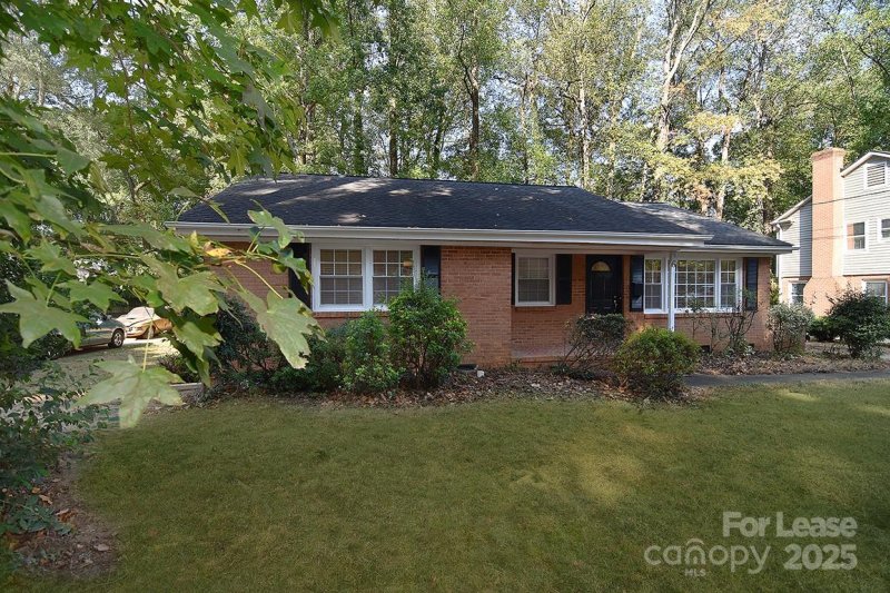 Property image 3 at 3800 Champaign Street, Charlotte, NC 28210