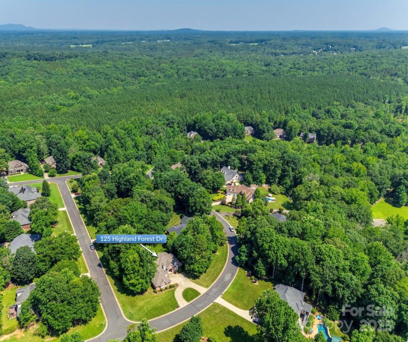 Property image 4 at 125 Highland Forest Drive, Clover, SC 29710