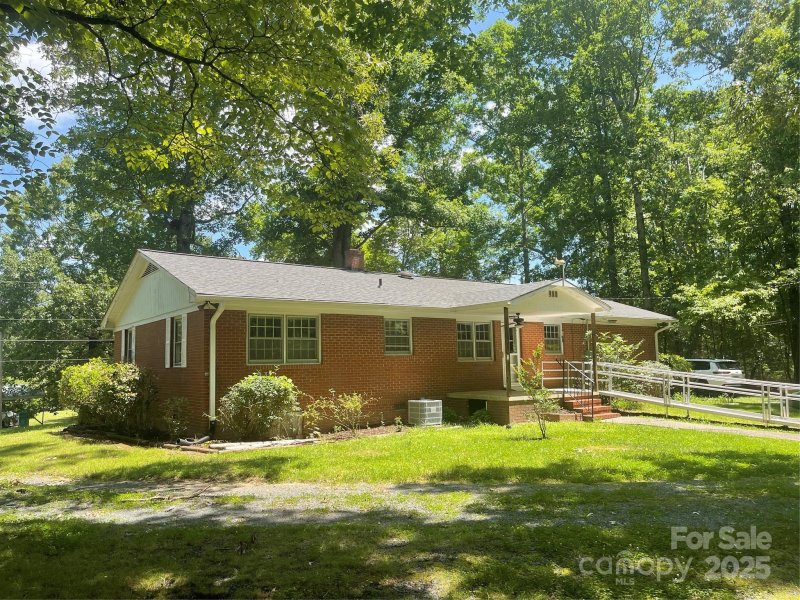 Property image 2 at 2120 Marwood Lane, Albemarle, NC 28001