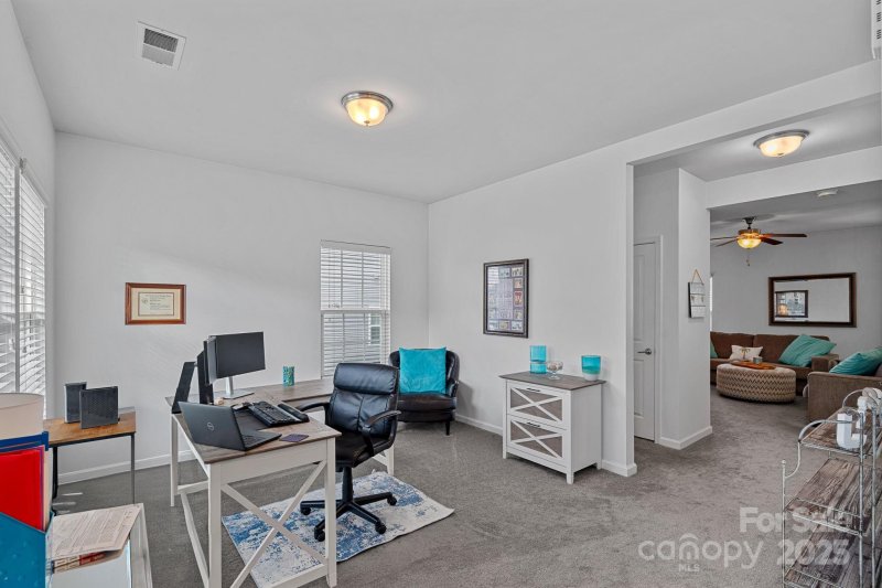 Property image 2 at 1527 Scarbrough Circle, Concord, NC 28025