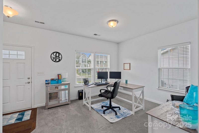 Property image 3 at 1527 Scarbrough Circle, Concord, NC 28025