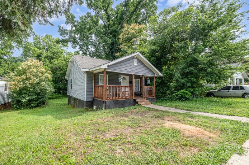 Property image 5 at 2312 Tate Street, Charlotte, NC 28216
