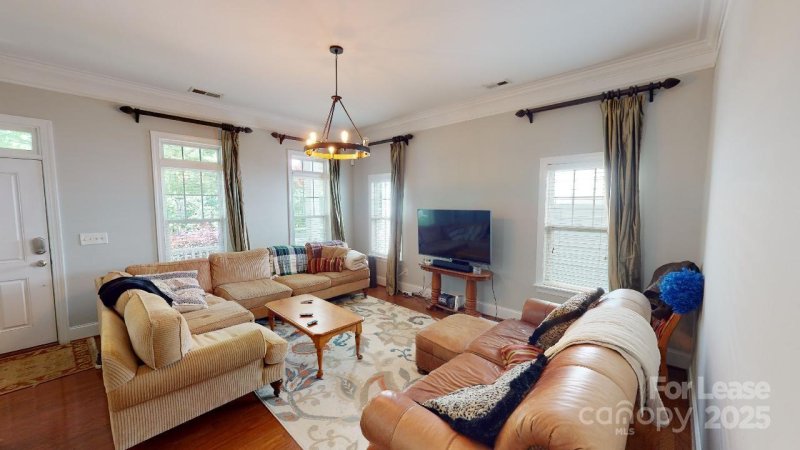 Property image 2 at 1737 Lela Avenue, Charlotte, NC 28208