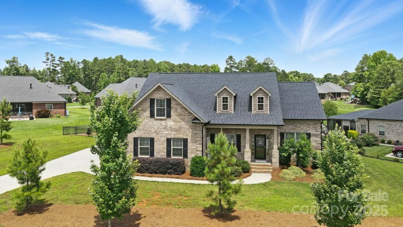 Property image 2 at 3256 Fairmead Drive, Concord, NC 28025