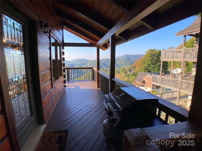 Property image 3 at 141 Scenic Wolf Drive, Mars Hill, NC 28754