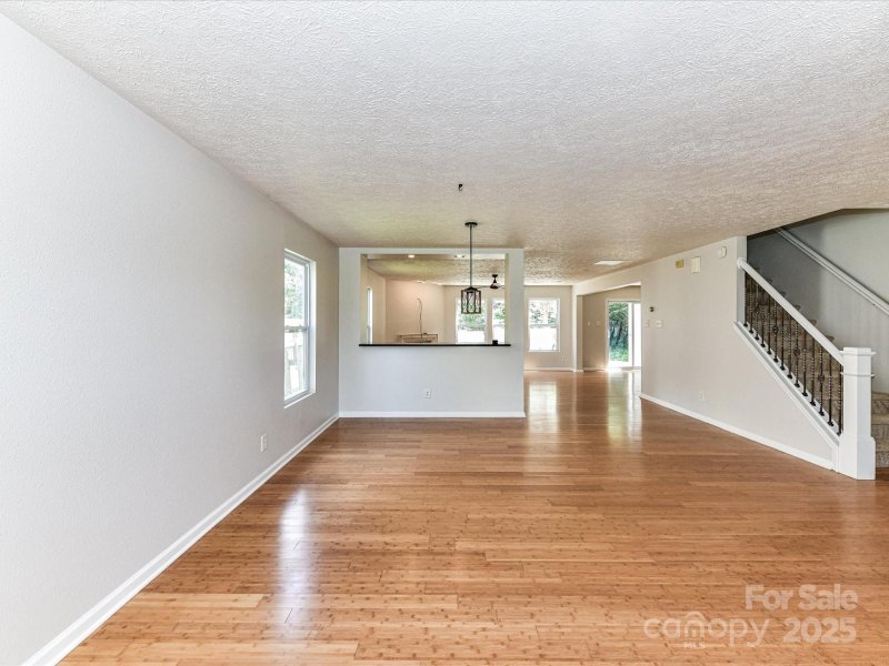 Property image 5 of 14307 Hartwell Farm Drive in Hartwell, Charlotte, NC 28278