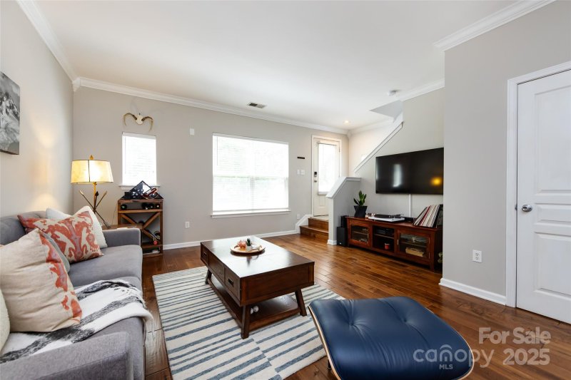 Property image 5 at 432 W Worthington Avenue, Charlotte, NC 28203