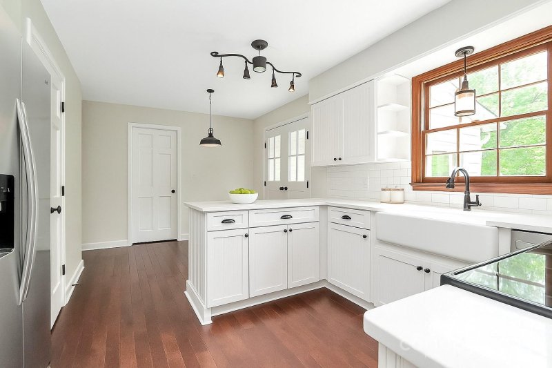 Property image 4 at 7020 Leesburg Road, Charlotte, NC 28215