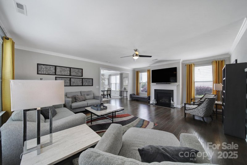 Property image 5 at 8702 Aspinwall Drive, Charlotte, NC 28216