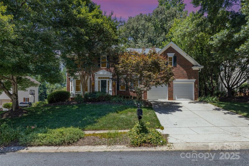 Property image 4 at 2919 Shady Reach Lane, Charlotte, NC 28214