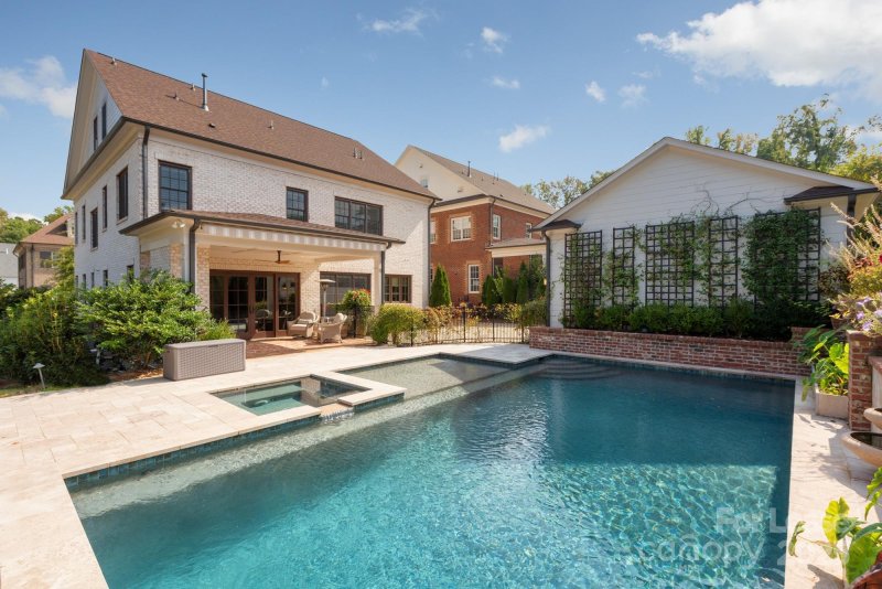 Property image 3 at 1104 Churchill Commons Drive, Charlotte, NC 28211