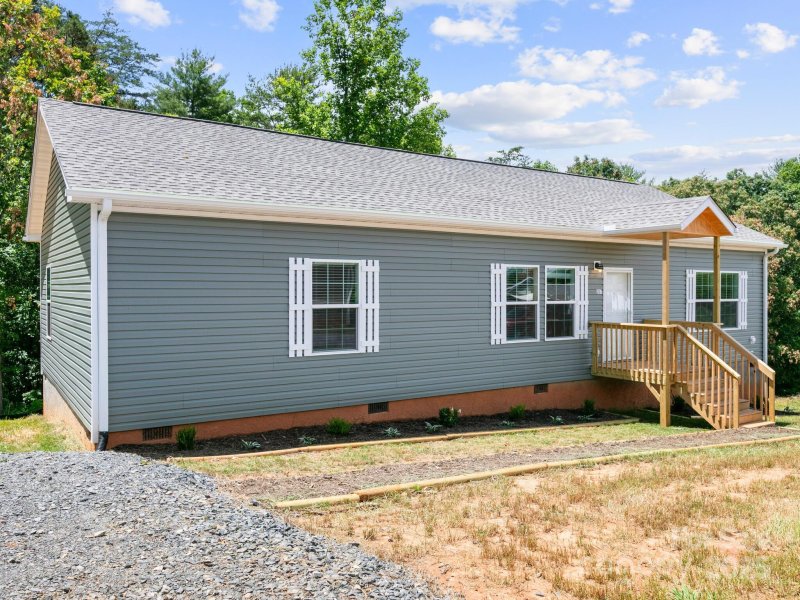 Property image 2 at 207 Walnut Branch Road, Weaverville, NC 28787