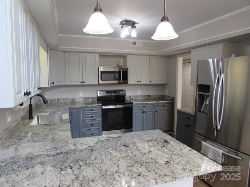 Property image 5 at 106 Yorkshire Drive, Salisbury, NC 28144