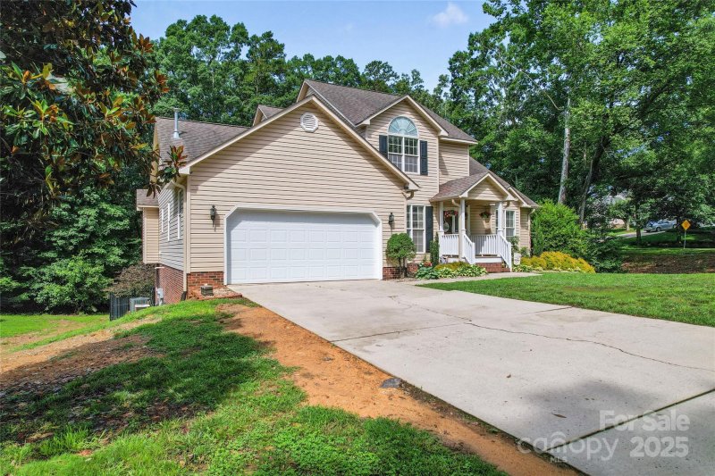 Property image 3 at 1701 Whitney Lane, Salisbury, NC 28146