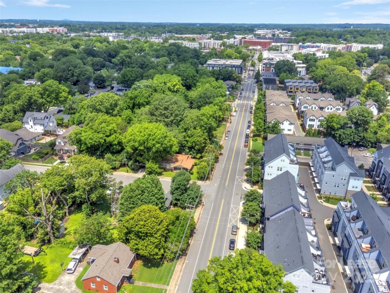 Property image 3 at 1005 36 Street, Charlotte, NC 28205