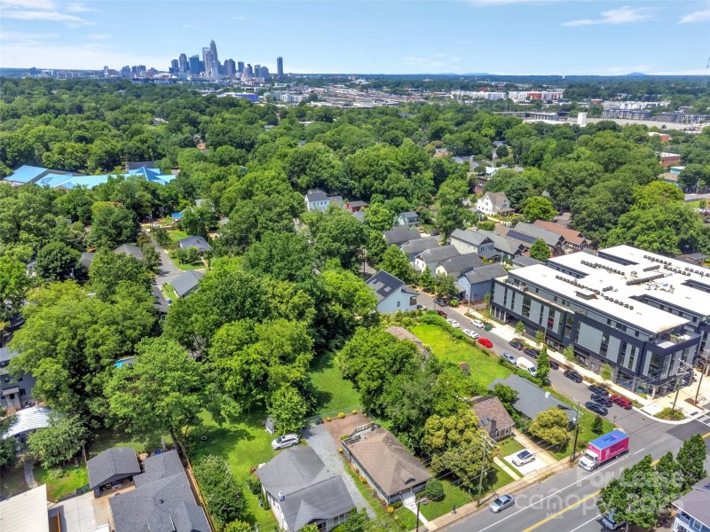 Property image 4 at 1005 36 Street, Charlotte, NC 28205