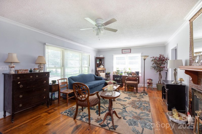 Property image 4 at 801 Fugate Avenue, Charlotte, NC 28205