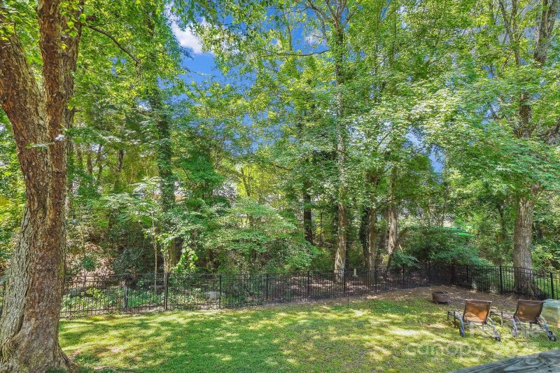 Property image 2 at 7217 Rena Mae Lane, Charlotte, NC 28227