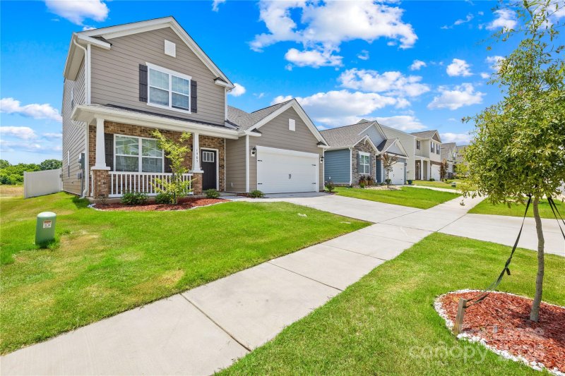 Property image 2 at 1905 Vanderlyn Street, Monroe, NC 28112