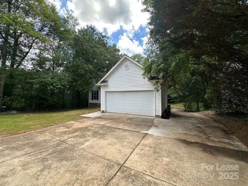 Property image 2 at 1617 Sugar Hollow Drive, Charlotte, NC 28214