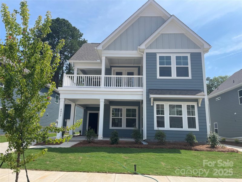 Arbor Village, Matthews Community