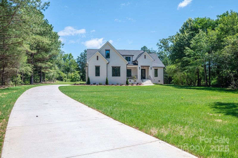 Property image 3 at 1062 Sage Pine Circle, Clover, SC 29710