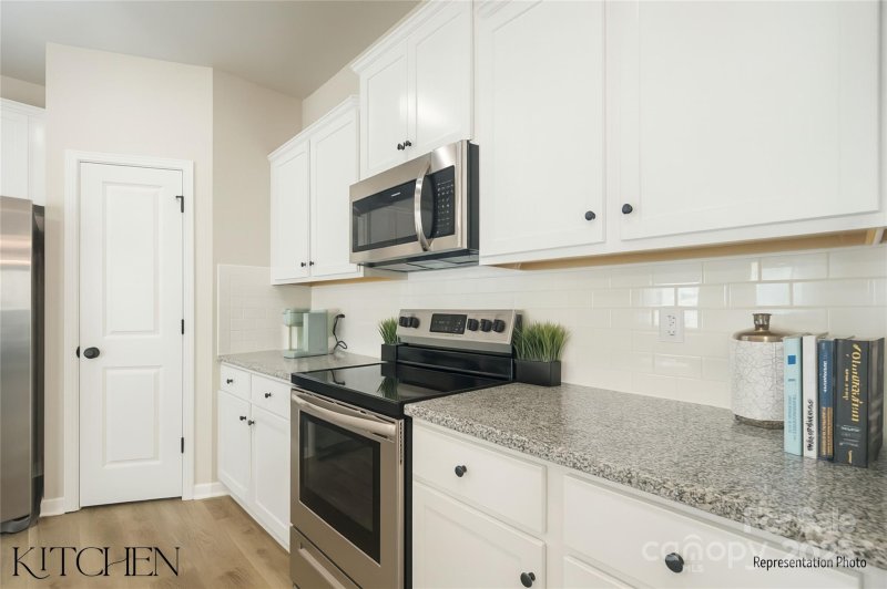 Property image 4 of 217 Lake George Drive in Kings View, Shelby, NC 28152