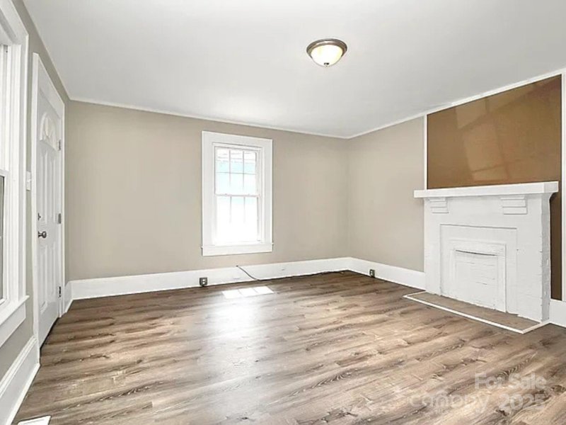 Property image 5 at 1004 Vanizer Street, Charlotte, NC 28208