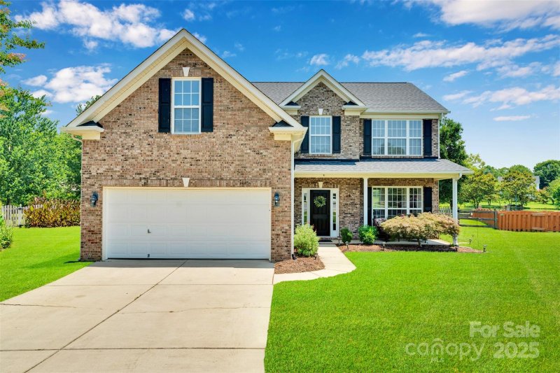 Property image 2 at 2004 Onotoa Drive, Indian Trail, NC 28079