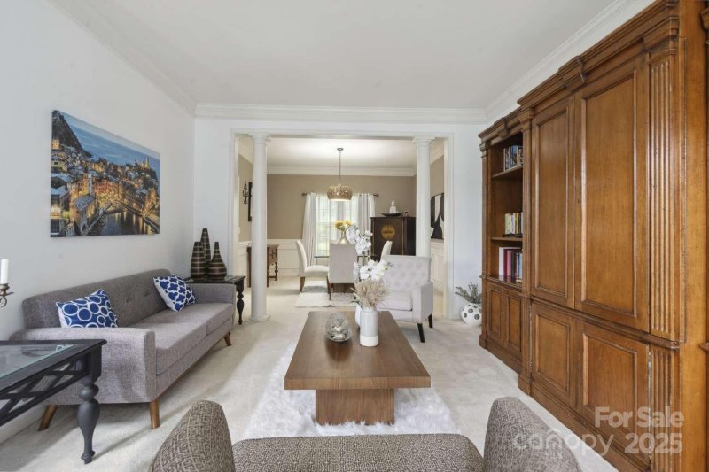 Property image 4 of 9954 Mitchell Glen Drive in Mitchell Glen, Charlotte, NC 28277