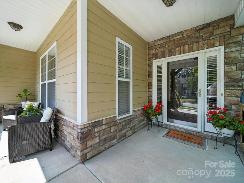 Property image 2 of 1808 Mill Chase Lane in Lawson, Waxhaw, NC 28173