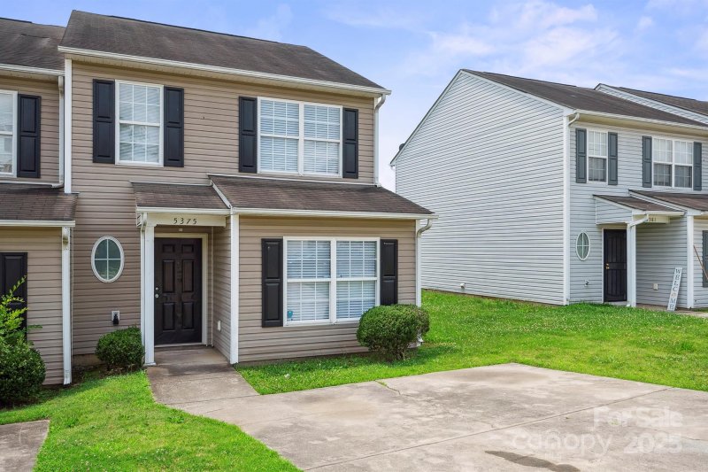 Property image 2 at 5375 Eneida Sue Drive, Charlotte, NC 28214