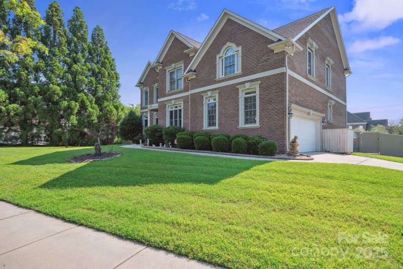 Property image 3 of 12004 New Bond Drive in Latta Springs, Huntersville, NC 28078
