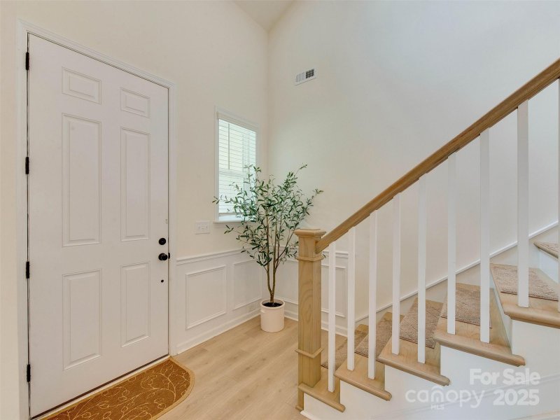 Property image 5 at 16108 Langston Drive, Charlotte, NC 28278