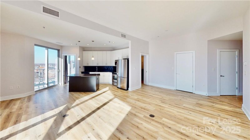 Property image 4 at 333 Trade Street, Charlotte, NC 28202