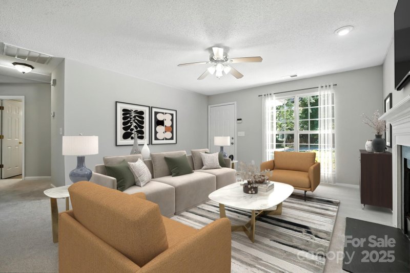 Property image 2 of 14658 Laura Michelle Road in Stone Hollow, Huntersville, NC 28078