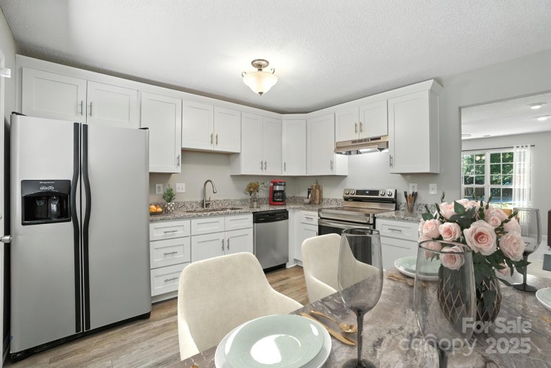 Property image 5 of 14658 Laura Michelle Road in Stone Hollow, Huntersville, NC 28078