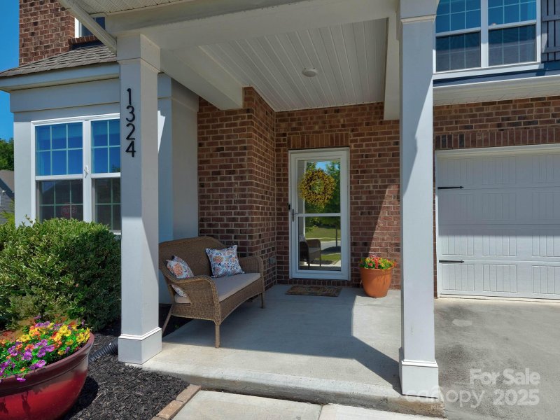 Property image 2 at 1324 Mona Vale Drive, Huntersville, NC 28078