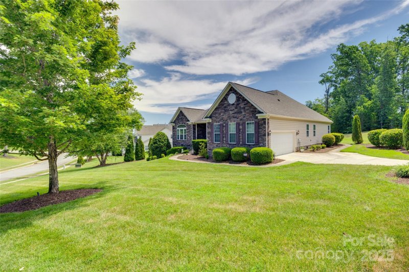 Property image 2 at 3905 Hounslow Lane, Harrisburg, NC 28075