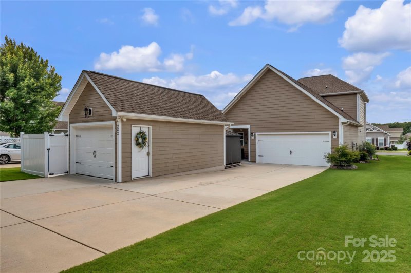 Property image 3 at 282 Harrison Lane, Locust, NC 28097